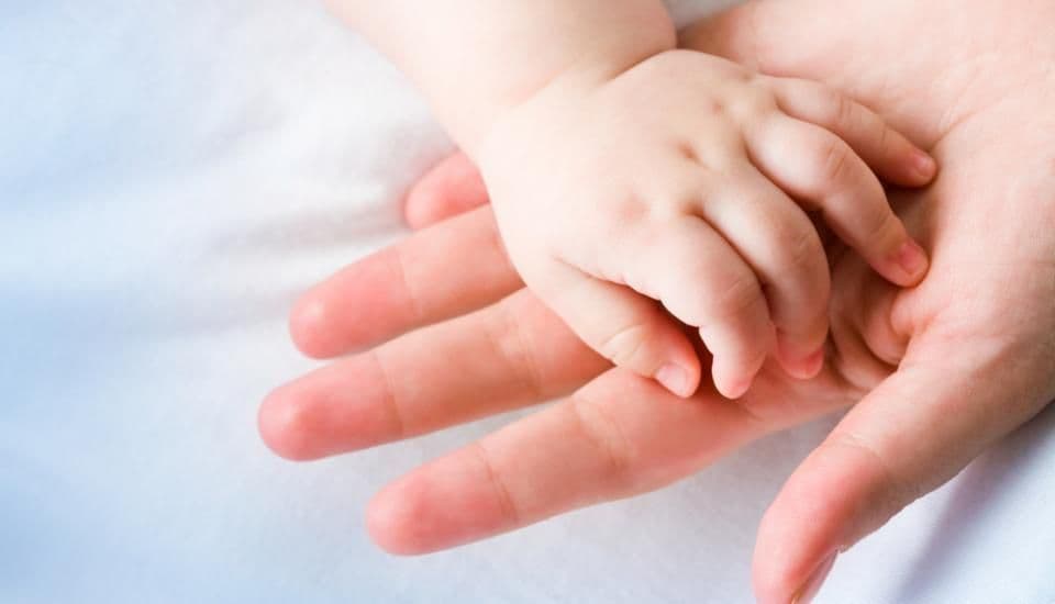 

Rencontre avec Laëtitia, la maman d’Ethan, 17 mois, atteint d’un lymphœdème primaire

