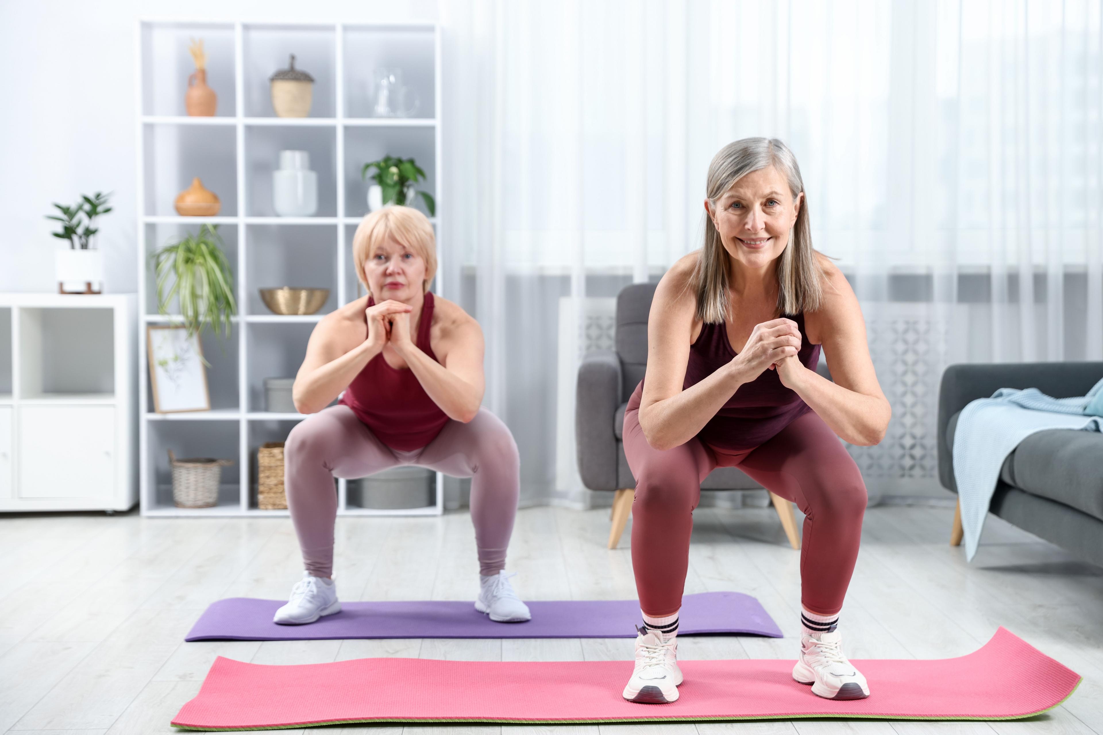 Arthrose du genou, quelques idées d’exercices à faire à la maison