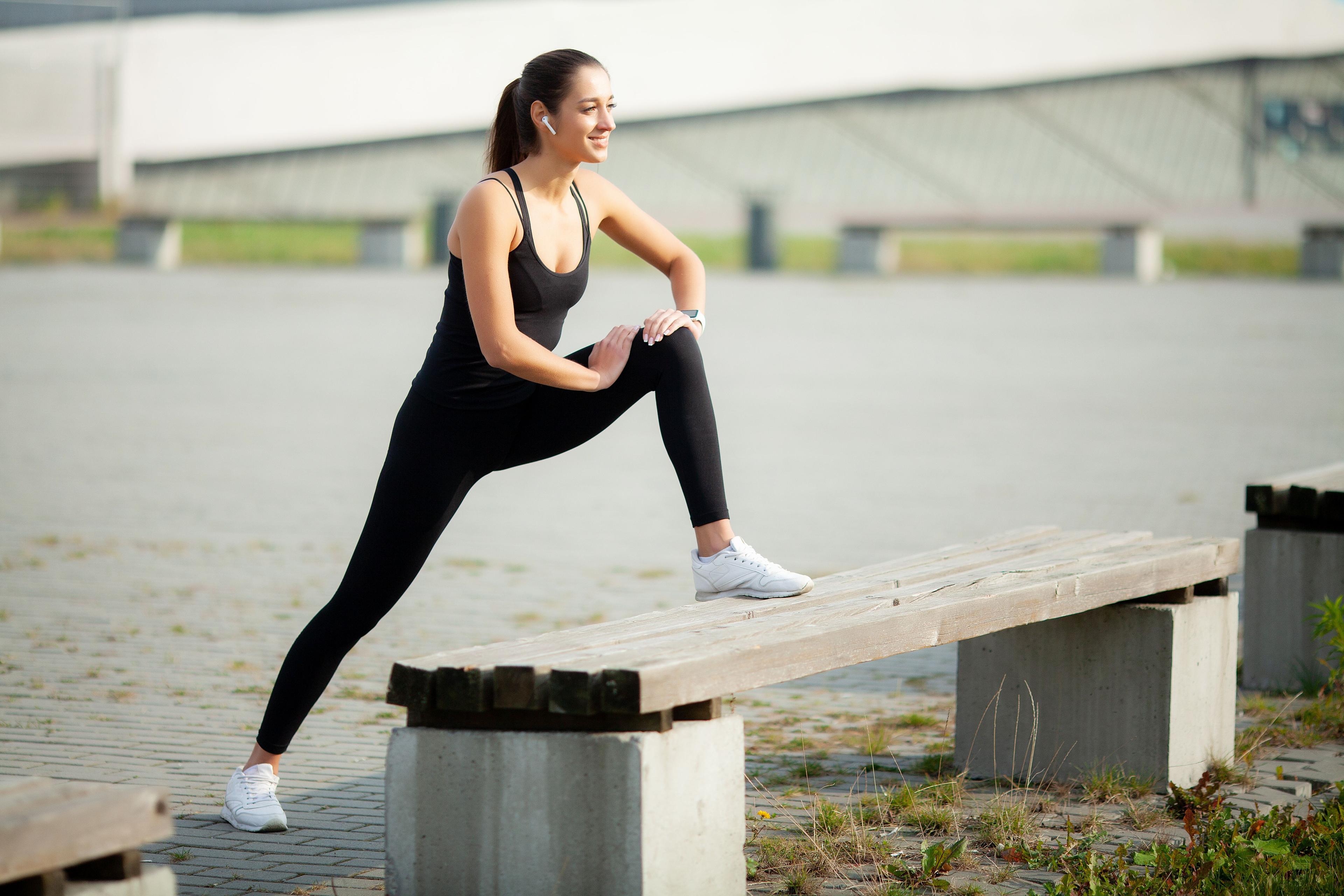 What sport to practice after a knee sprain?