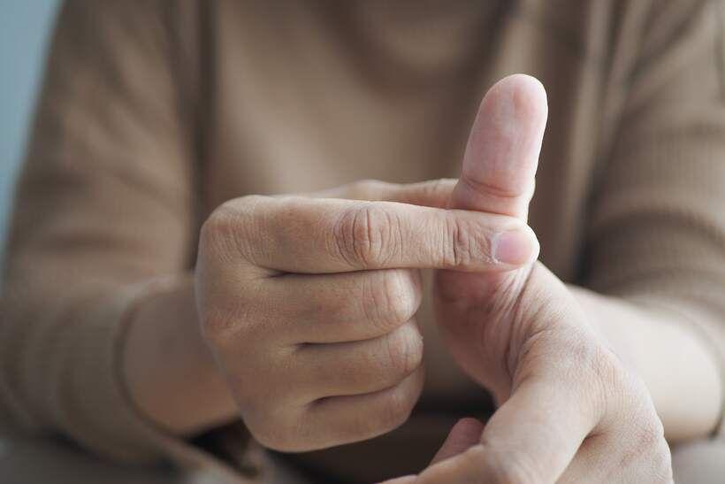 Arthrose du pouce : comprendre la rhizarthrose